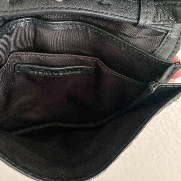 LUCKY BRAND Women’s Black Crossbody Bag with Easy Sliding Adjustable Strap - Picture 9 of 12